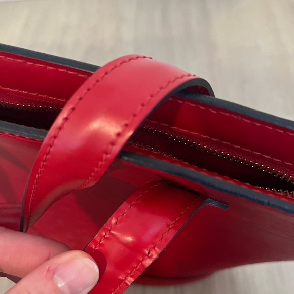 Louis Vuitton Epi St-Jacques PM - Picture 7 of 14